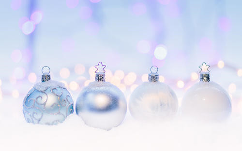 图:编译程序的基本功用是把源程序(高档言语)翻译成方针程序