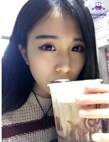 齐齐互动视频潇潇主播