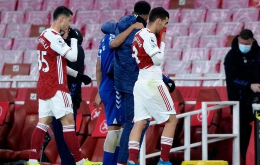 �з����ٴ�ʩѹŷ��������3֧�����ǩԼ�У��������Ǳ�ԭ��